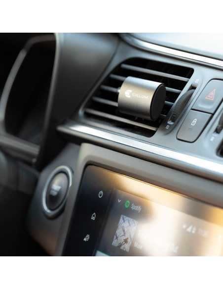 Ambientador coche personalizado en aluminio y olor limón.