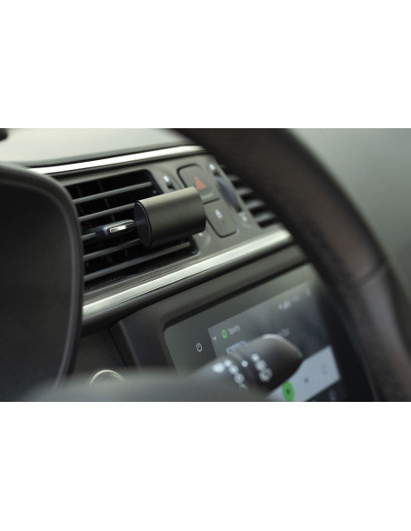 Ambientador coche personalizado en aluminio y olor limón.