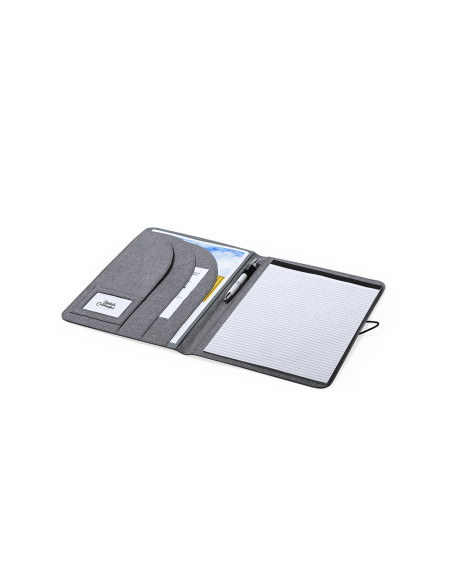 Carpeta A4 ECO personalizada en RPET con bloc y cierre elástico.