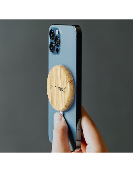 Cargador personalizado 10W, magnético, bambú, eco.