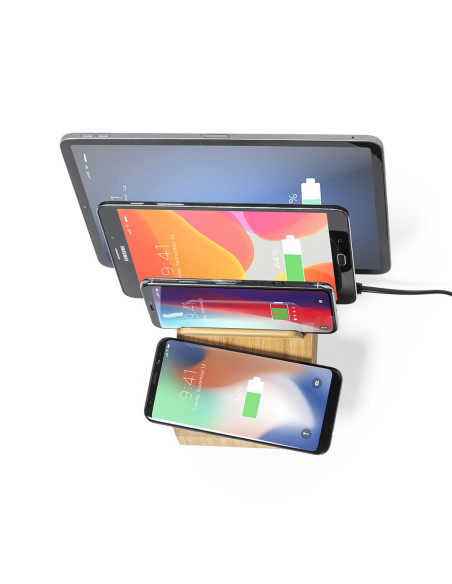 Cargador publicitario ECO en Bambú 10W, multi-dispositivo.