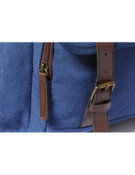 Maletín portadocumentos personalizado y cierre en polipiel.