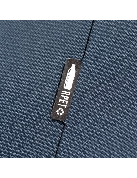 Carpeta personalizada en RPET con cierre magnético y bloc.