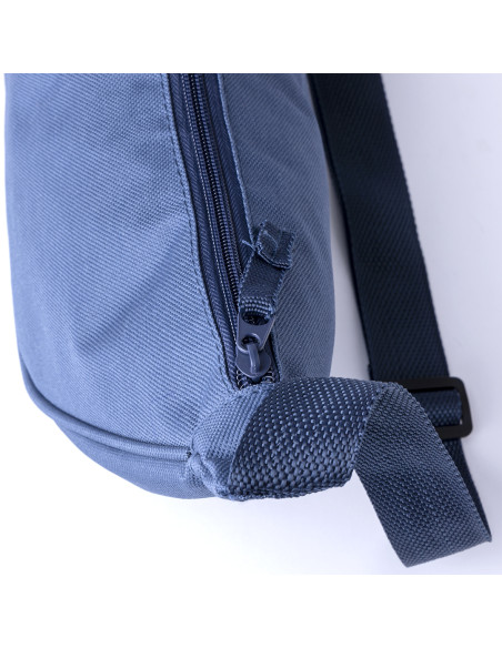 Riñonera publicitaria RPET con cremallera y doble tirador.