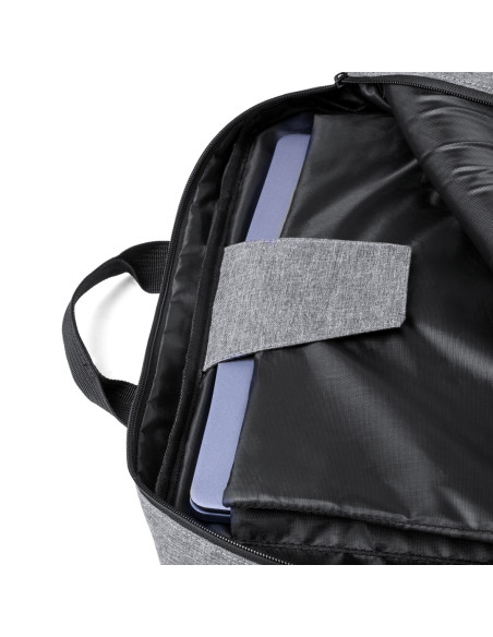 Mochila personalizada portadocumentos RPET con tres modos de uso.