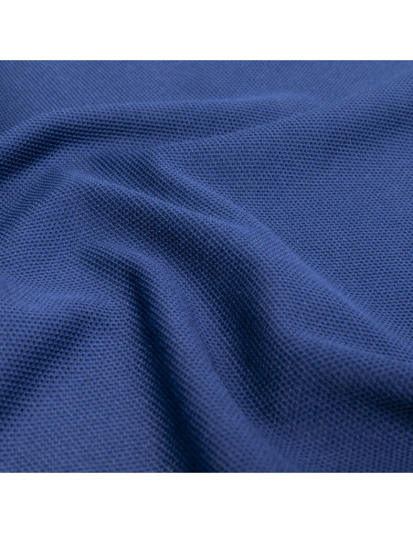 Polo técnico Personalizado, transpirable y cómodo.