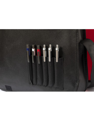 Portadocumentos con solapa de velcro...