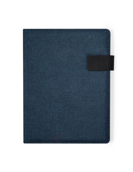 Portafolio personalizado en RPET 600D con cierre imantado y bloc.