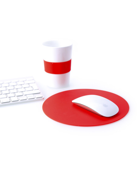 Alfombrilla de ratón personalizada en silicona y antideslizante.
